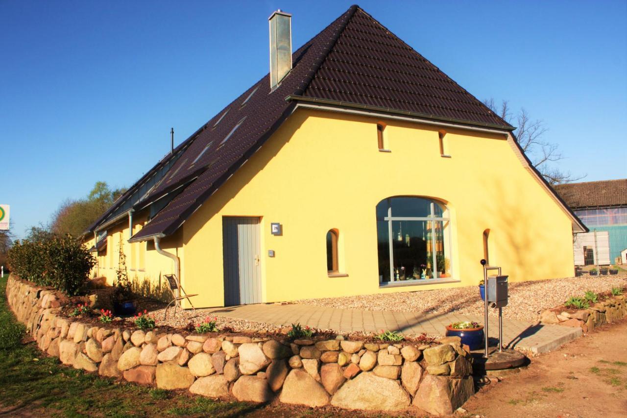 Familienfreundliche Ferienwohnung Am Reuterteich Seedorf  Extérieur photo